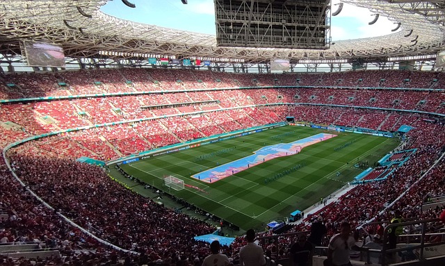 上海申花以年輕球員為班底出戰中超第二階段.